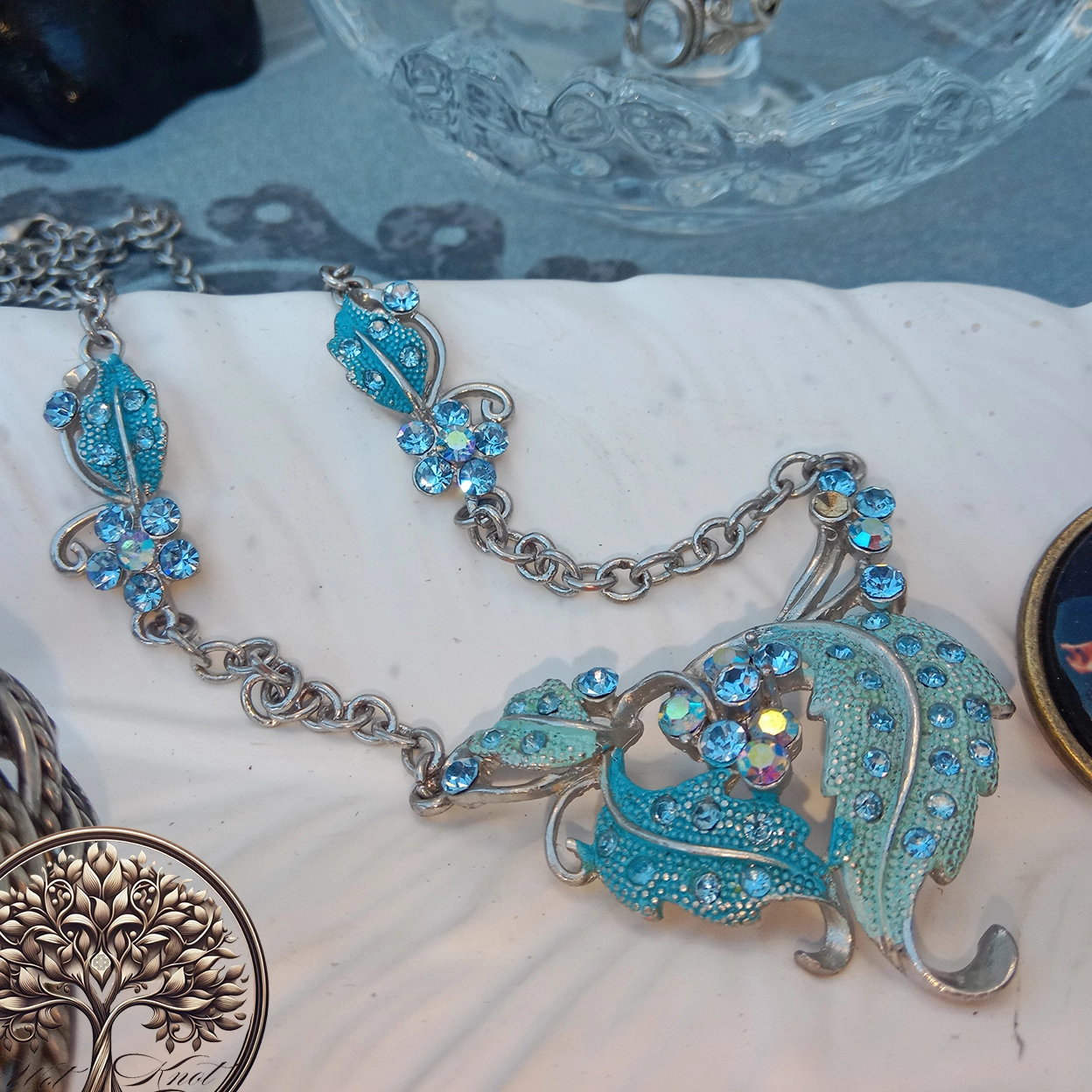 Leaf Pendant