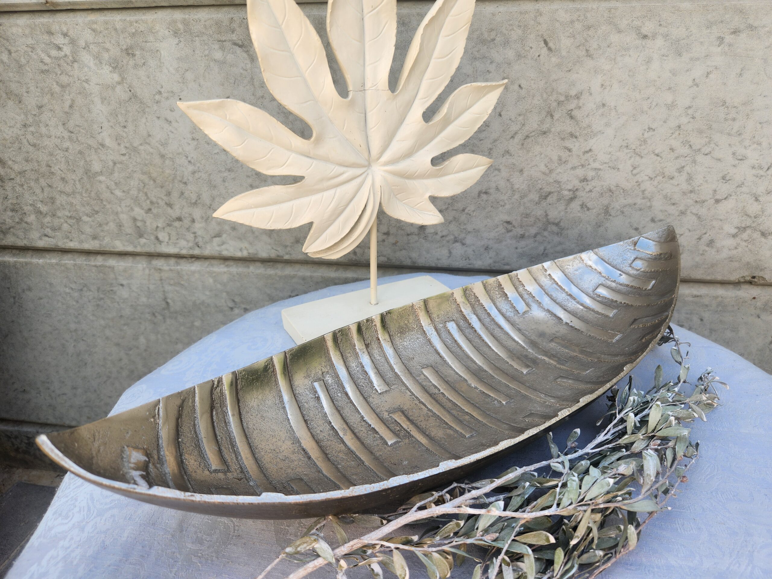 Pewter fruit bowl